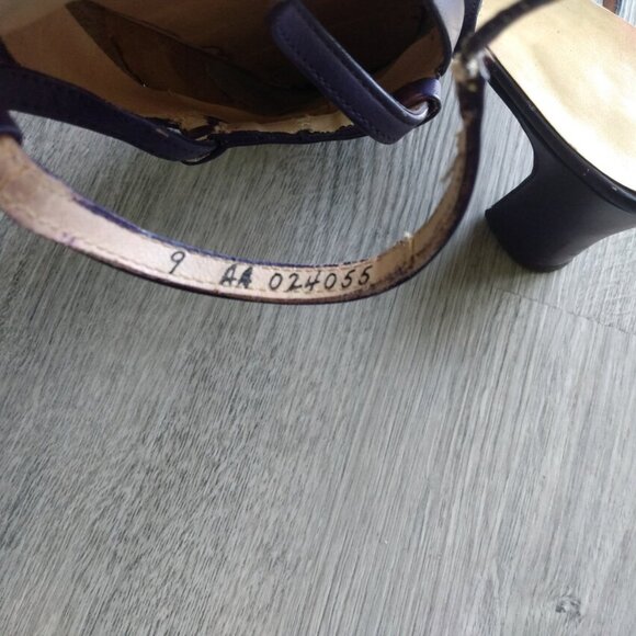 Vintage Purple Strappy Shoes Size 9 Closed Toe Heels Pumps Retro Slingbacks - Picture 6 of 10